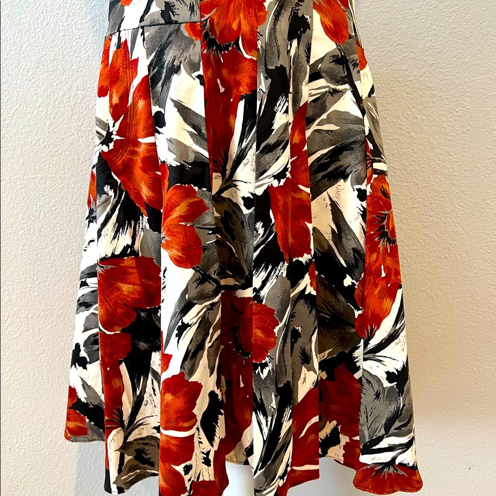 The Limited Floral Red Skirt Size Small